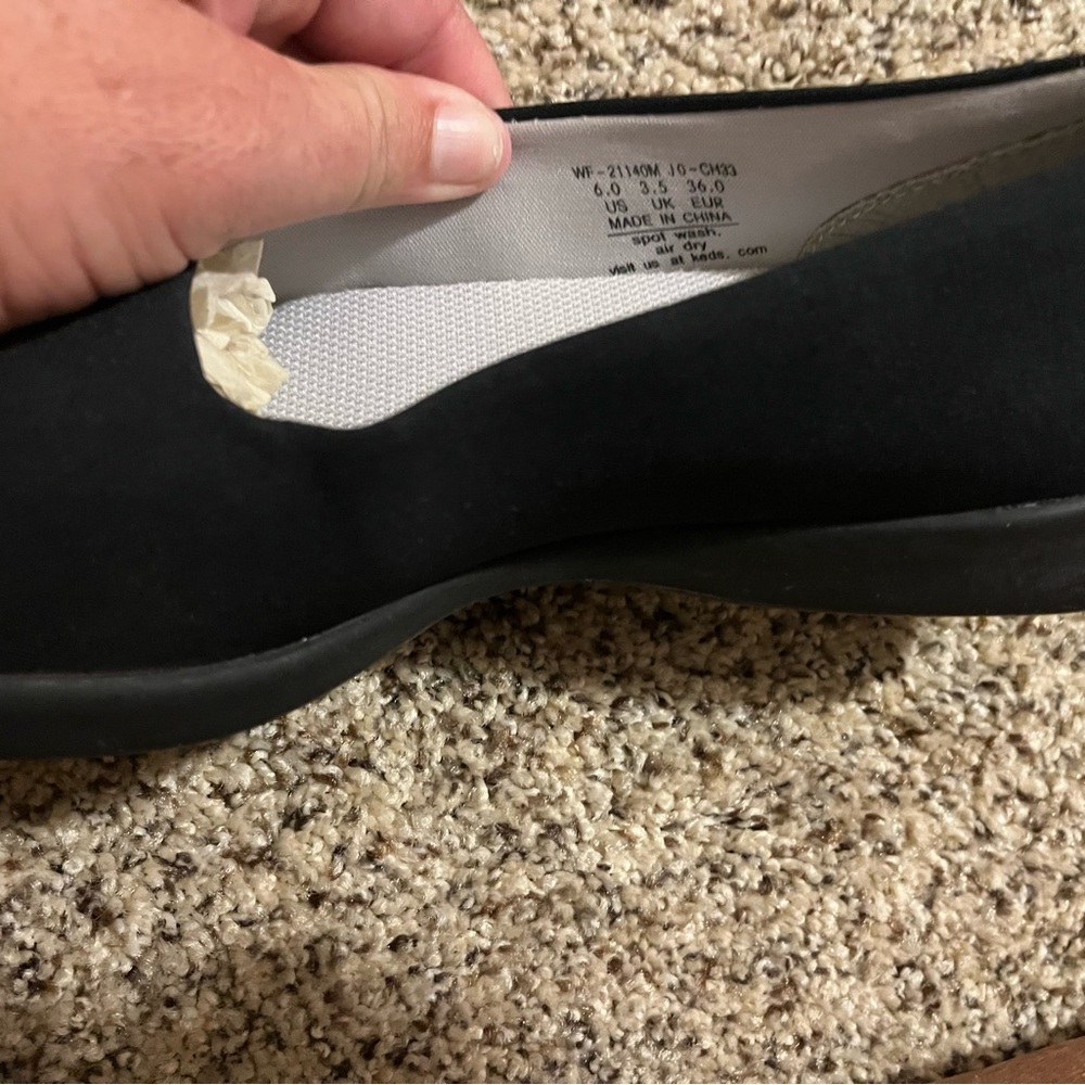 Keds Women's Black Shoes Flats Size 6 NEW - Picture 3 of 4